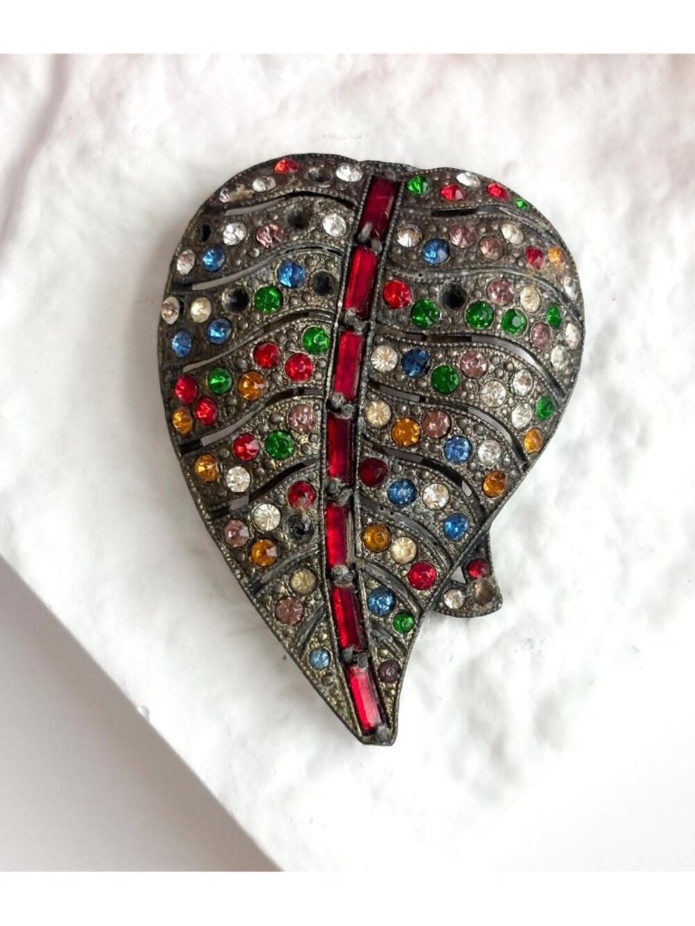 Little Nemo Leaf Art Deco Fruit Salad Rhinestone Antique Vintage Dress Fur Clip